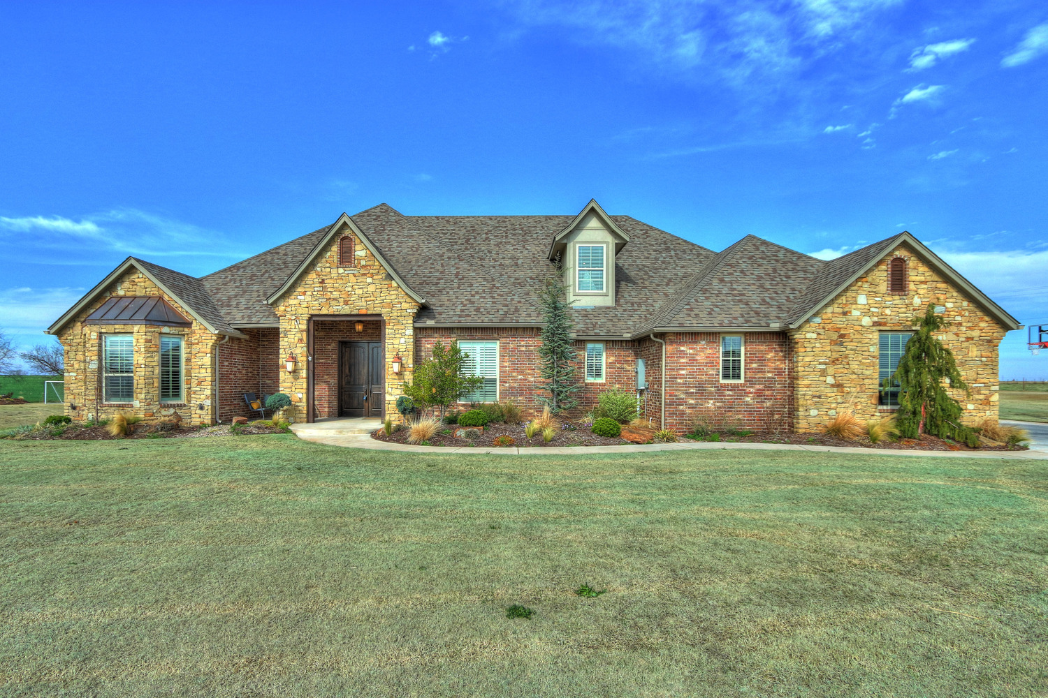 22711 Emily Way Edmond, OK 73025 Nested Tours