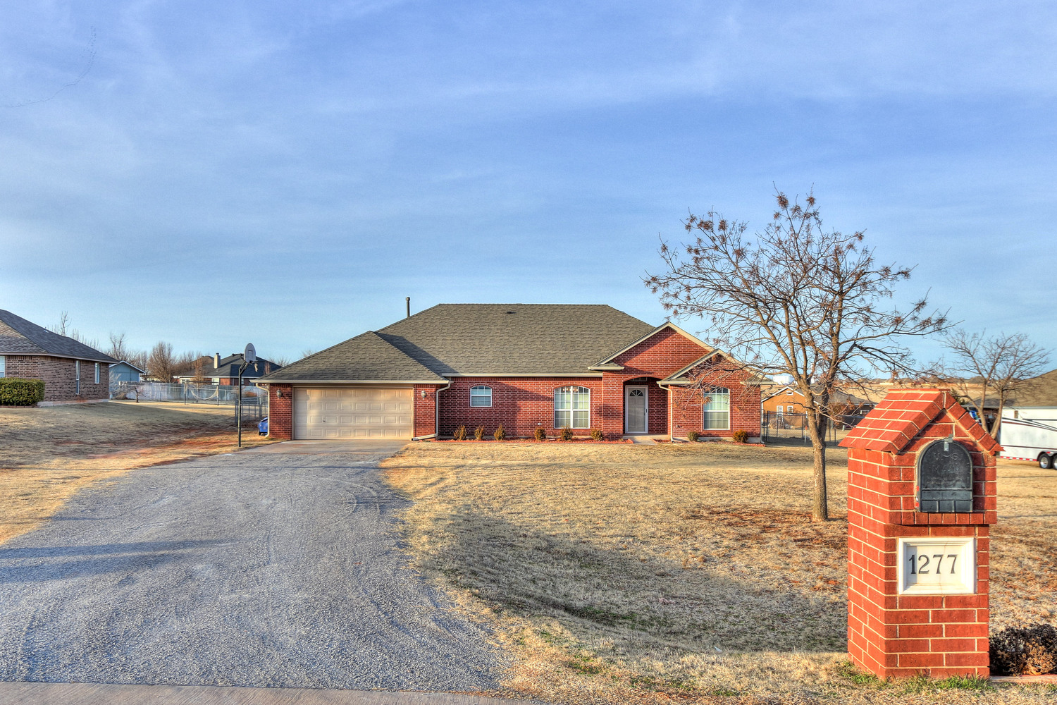 1277 Paulette Drive Northwest. Piedmont, Oklahoma 73078 Nested Tours